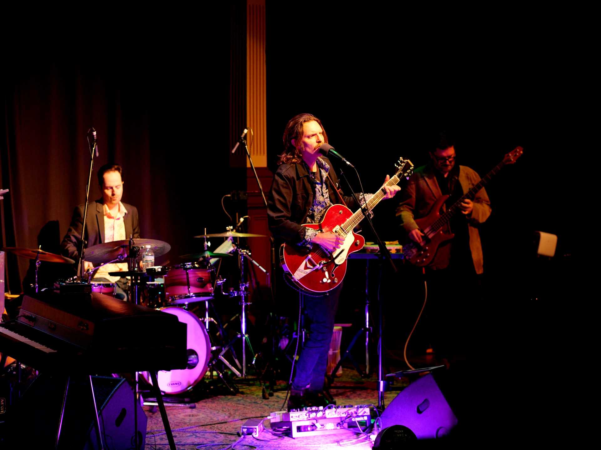 Trichotomy live performance